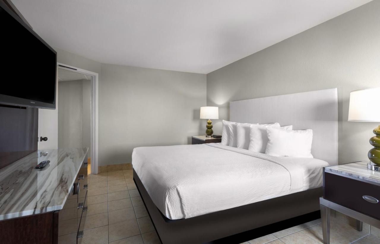 King Suite Ocean View