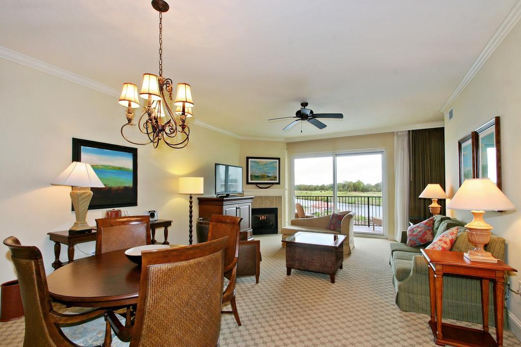 Two-Bedroom Suite