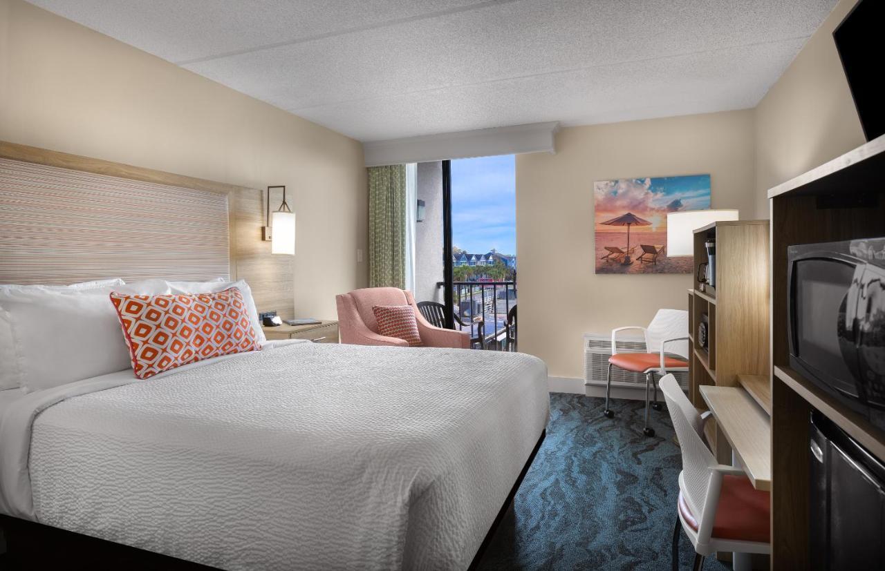 Single Queen Room Ocean View Balcony Disability Accessible