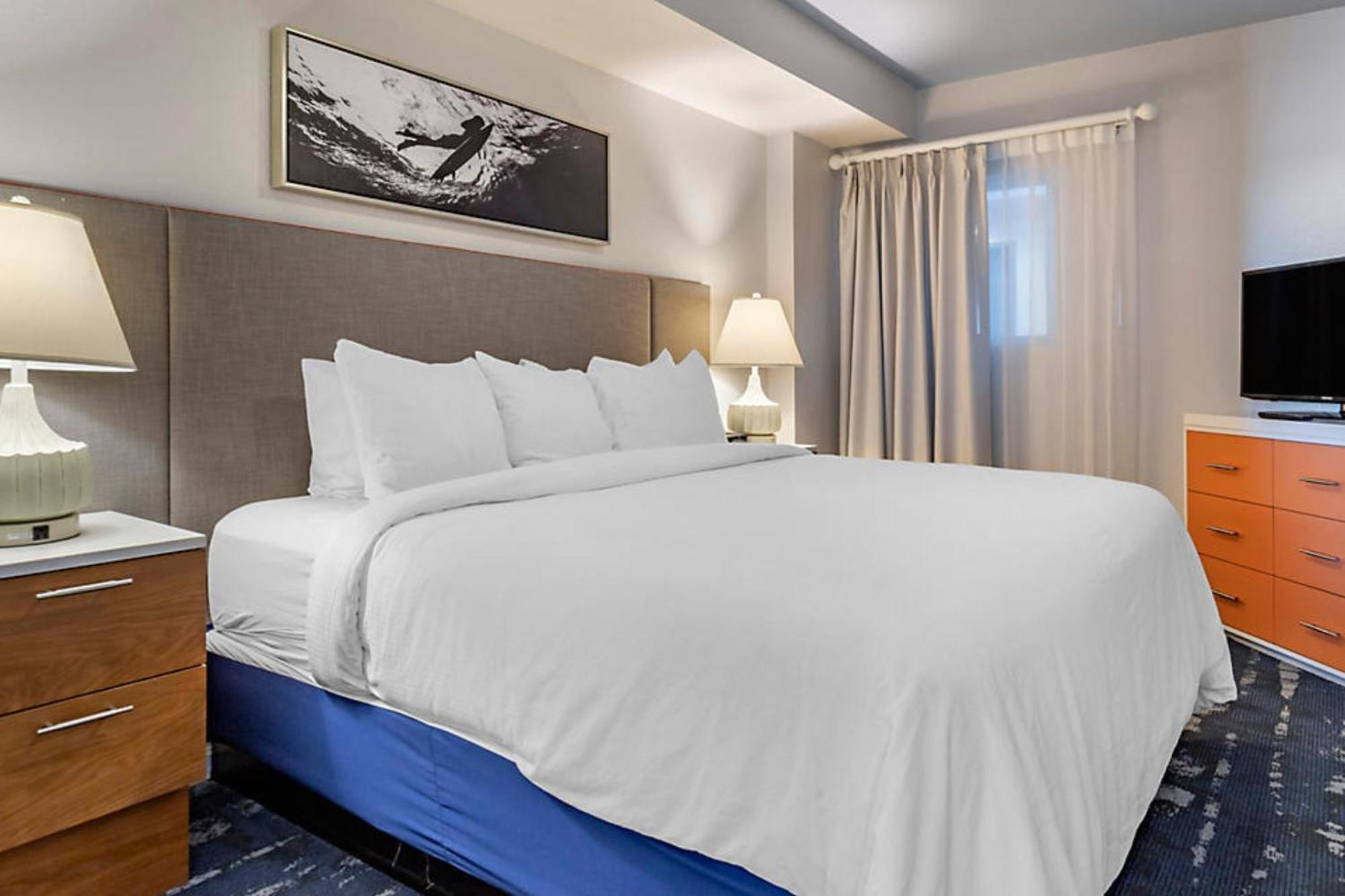 Three-Bedroom Suite,1629900208:JPEG