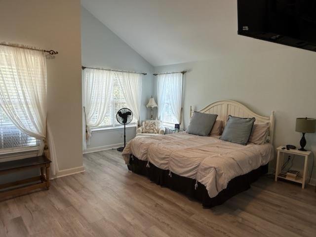 Four-Bedroom Holiday Home