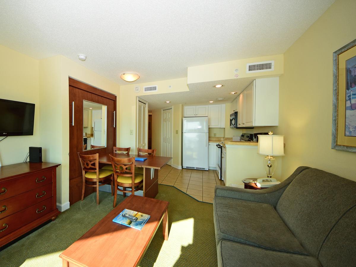 1 Bedroom 1 Bath Side-view Condo 1 King Wall Bed T31