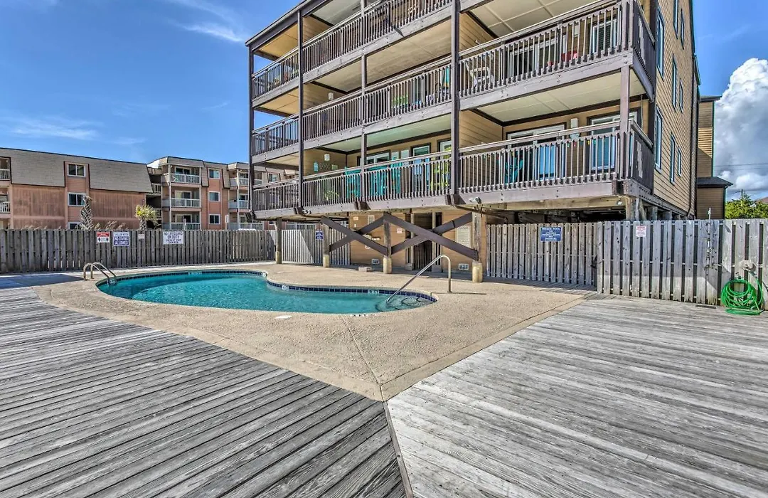 Beach Lovers Haven Oceanfront Condo With Pool!-1