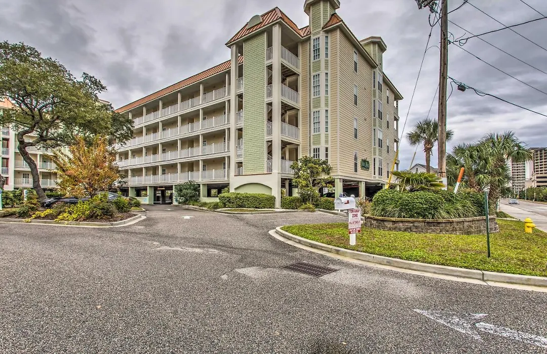 North Myrtle Beach Condo With Views Walk To Beach!-1