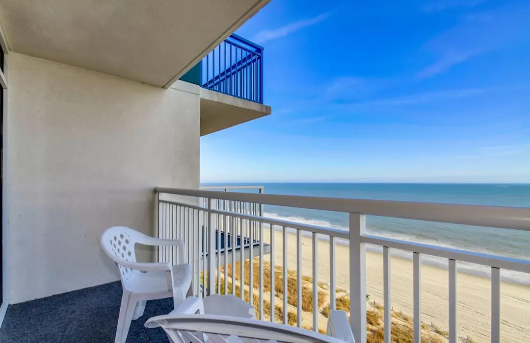 Hosteeva Atlantica Beachfront Condo-1