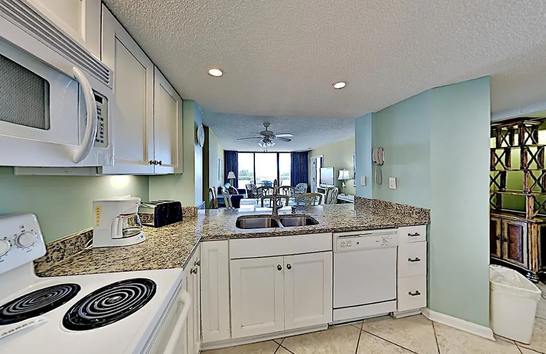 Onsite Putting Greens Southern Charm 2Br Condo-1