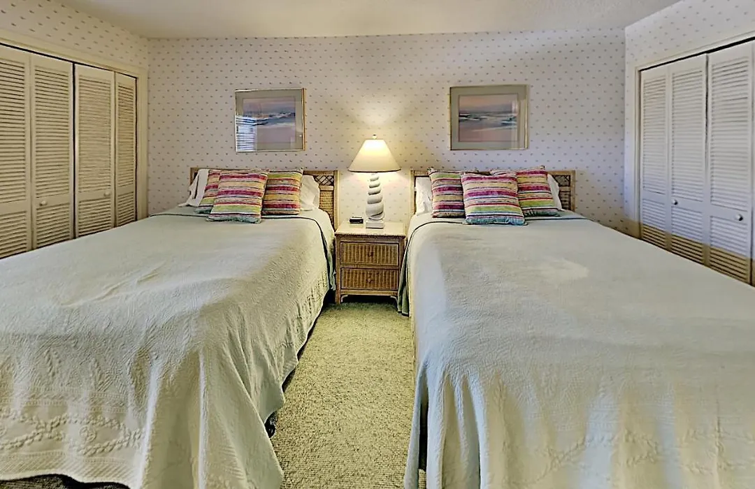 Home Away From Home! Bright Condo Amenities-1