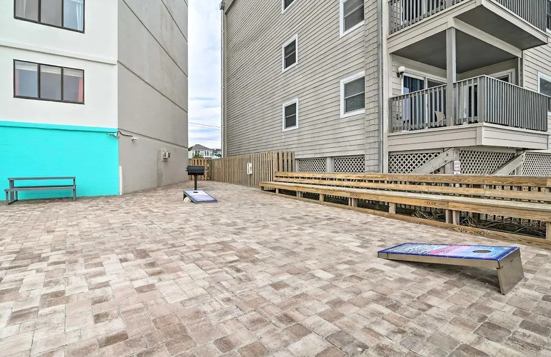 Murrells Inlet Condo W/ Ocean Views & Pool Access!-1