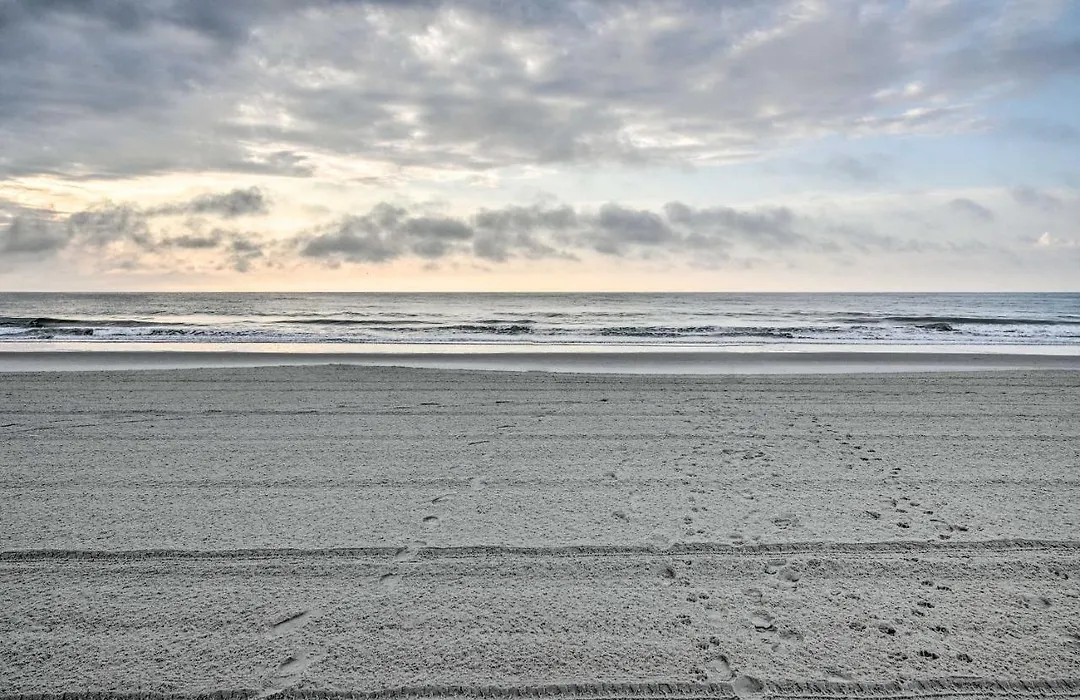 Charming Murrells Inlet Abode, Walk To Beach!-1
