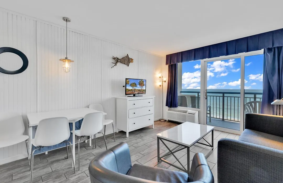 Hosteeva Boardwalk Ocean-Front Condo-1