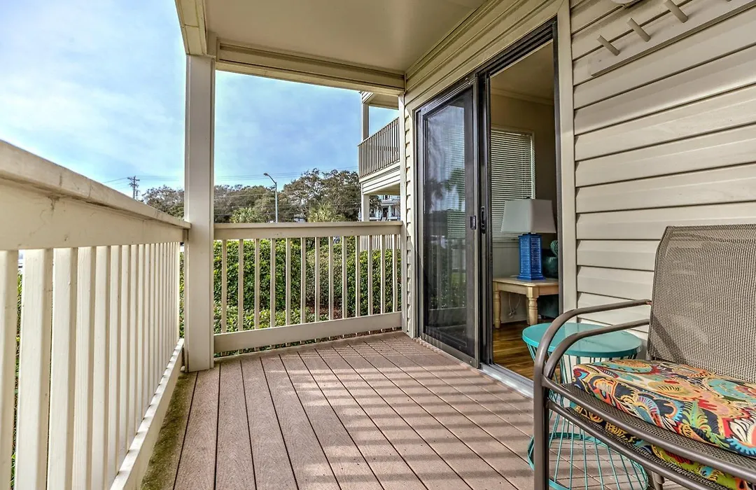 Oceanview Pools Hot Tubs Kiddie Pools Exercise Trail Ocean Forest E115-1