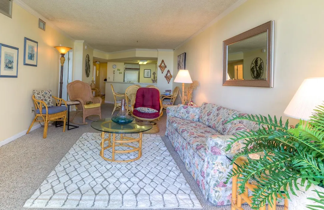 Oceanfront Condo Pools Lazy River Hot Tubs Game Room Onsite Carolina Winds-1