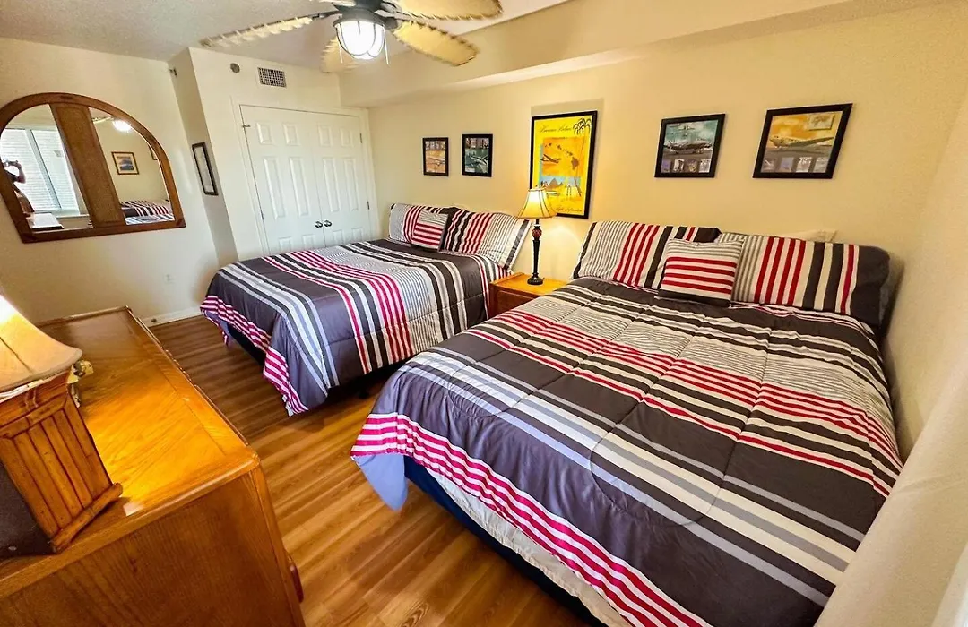 Crescent Shores S 1006 Home-1