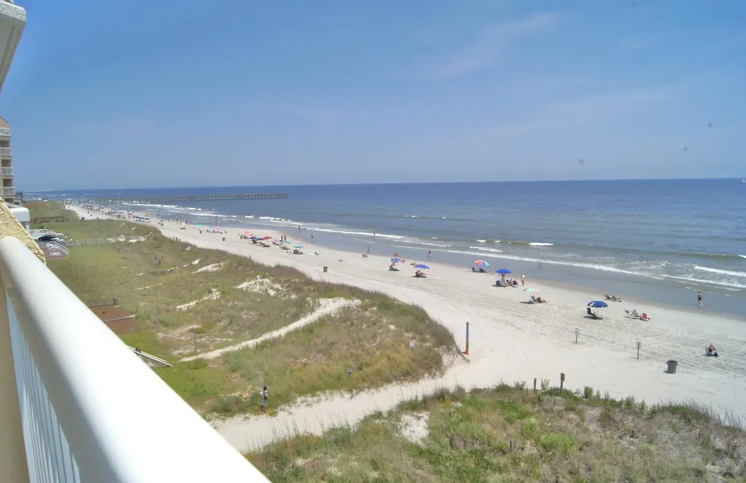Sunrise Pointe 4F Condo-1