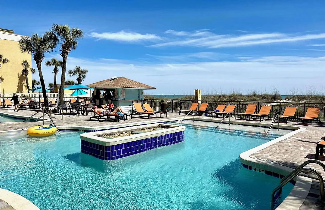 Best Western Ocean Sands Beach Resort-1