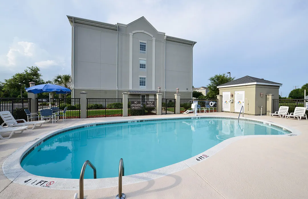 Comfort Suites Myrtle Beach Central-1