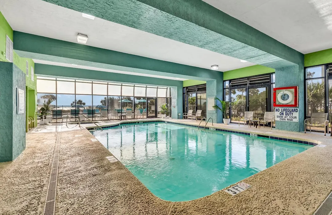 Breathtaking Ocean View 1 Bedroom Queen Suite! Meridian Plaza 707 - Perfect For 4 Guests!-1