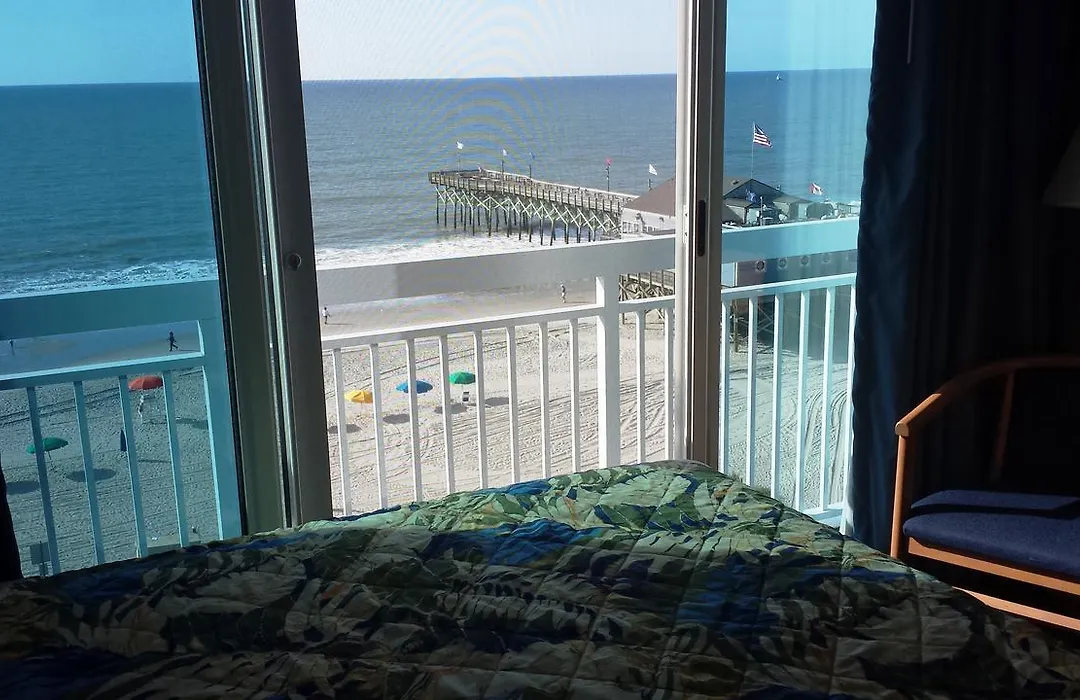 Yachtsman Resort-1
