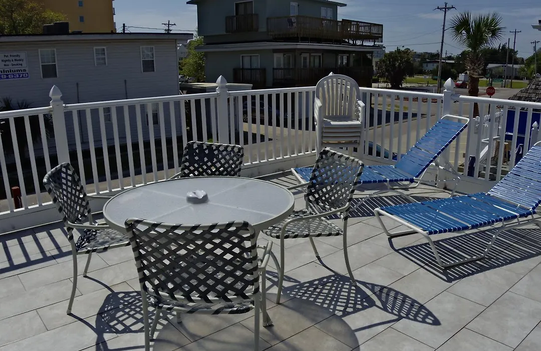 Edgewater Inn-1