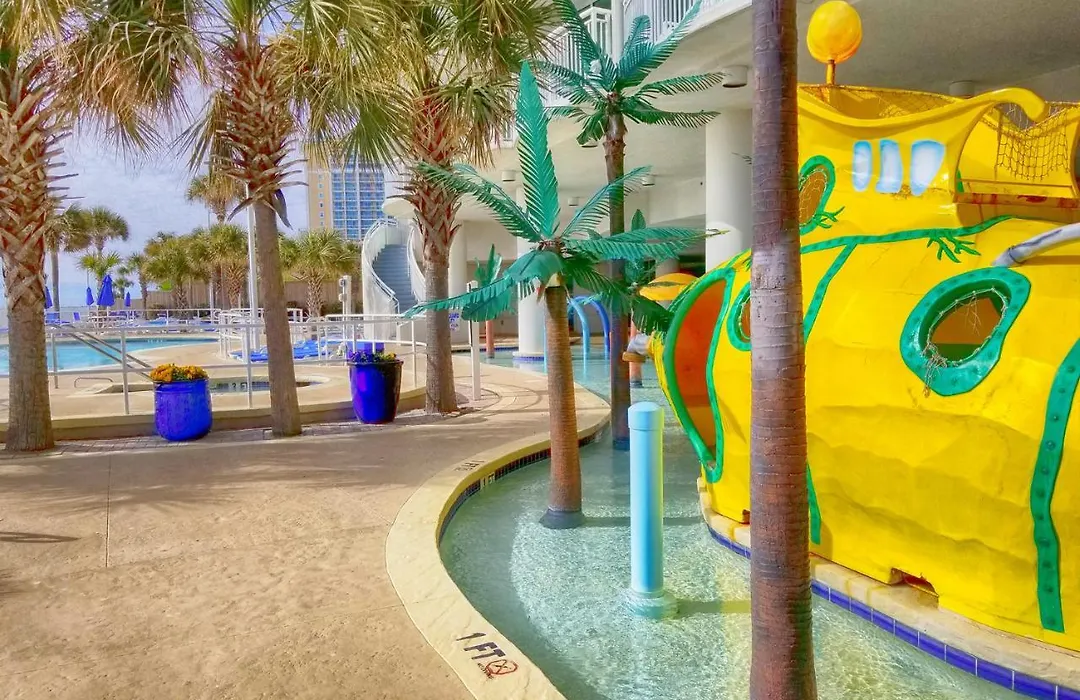 Magnificent Views From This 1Br 1Ba 11Th Floor Ocean Front Suite!-1