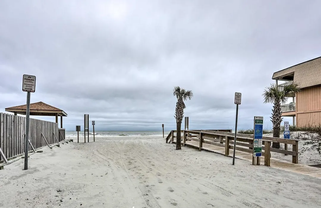 Breezy Murrells Inlet Condo W/ Deck: Walk To Beach-1