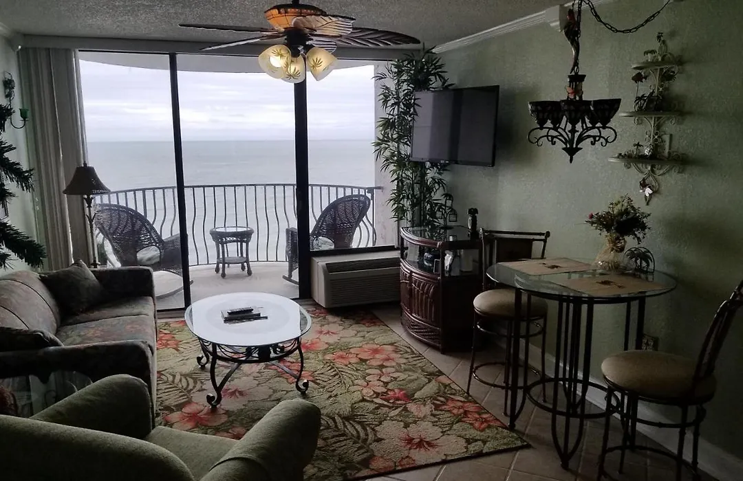 Romantic Couples Getaway-1