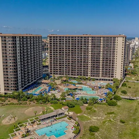 Resort Amenities: Chic North Myrtle Beach Condo!-2