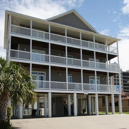 Admirals Quarters A-2
