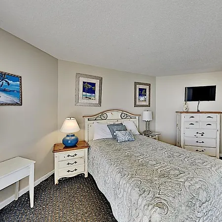 Onsite Putting Greens Southern Charm 2Br Condo-2