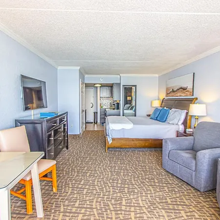 Modern Oceanfront King Suite Sand Dunes 2834-2