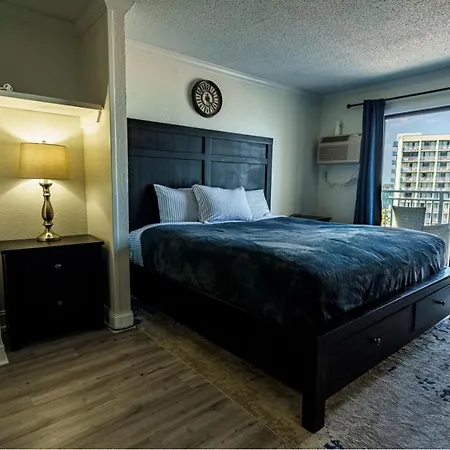 Amazing Ocean View Room With Balcony-3
