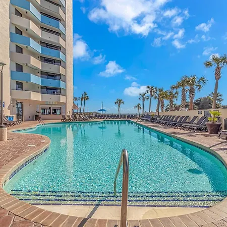 Ocean Reef Resort - Direct Oceanfront Studio - Nicely Updated! Perfect For 2-4 Guests! Unit 401-2