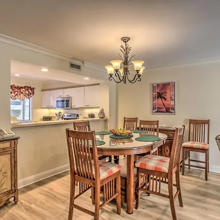 Newly Updated Myrtle Beach Villa With Beach Access!-2