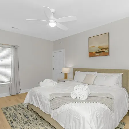 708 Mitchell Dr-2