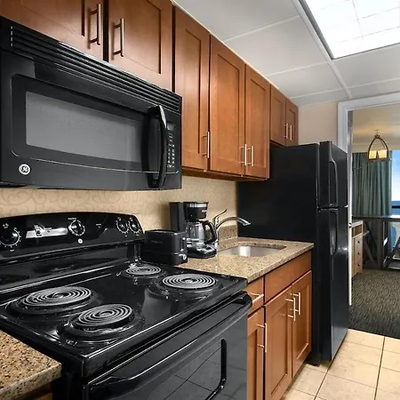 Beachfront Suite Panoramic Atlantic Ocean Views-3
