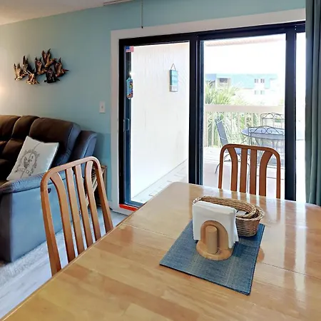 Cozy 2Br Condo With Full Kitchen Outdoor Pool-3