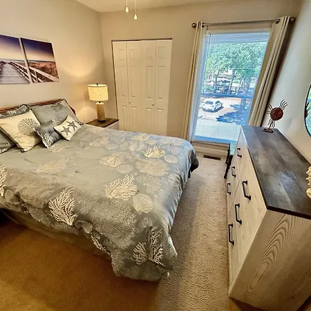 Sealoft 4 Townhouse-2