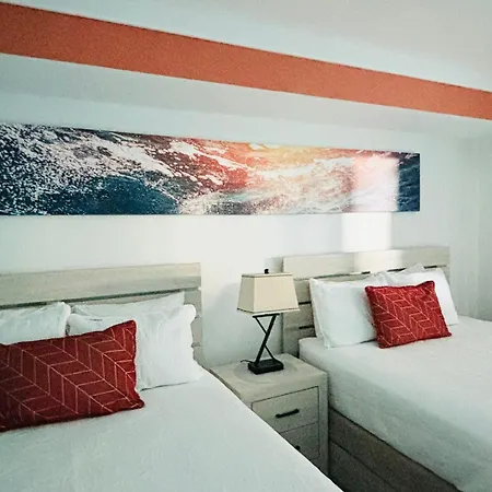 453 Shore Fun Oceanfront Great Location-3