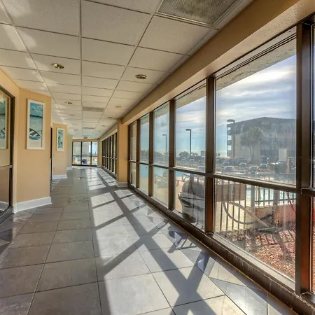 Oceanfront Condo Pools Lazy River Hot Tubs Game Room Onsite Carolina Winds-3