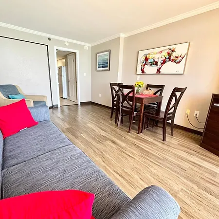 Azure Bliss Oceanfront Condo Sleeps 6-2