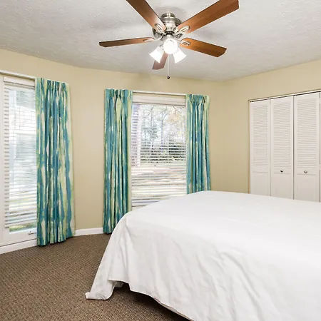 Country Club Villas-2