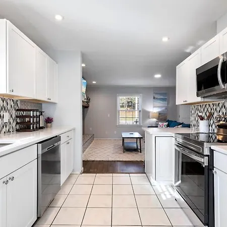 Sasha'S Beach House-3