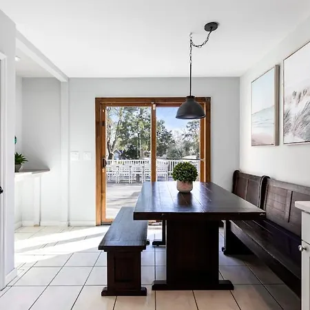 Sasha'S Beach House-2