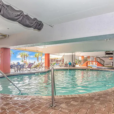 Oceanfront Suite Grande Cayman 124-2