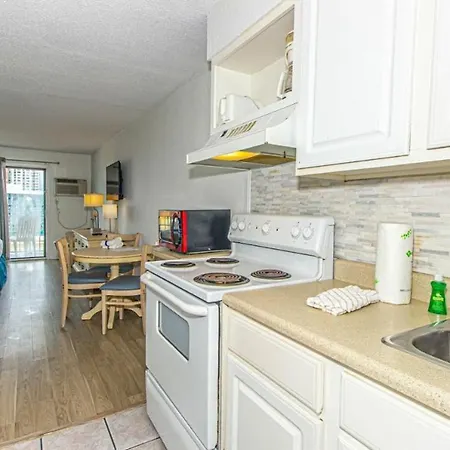Sea Mist Resort 51205 Double Beds Full Kitchen!-2