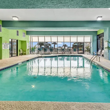 Breathtaking Ocean View 1 Bedroom Queen Suite! Meridian Plaza 707 - Perfect For 4 Guests!-3
