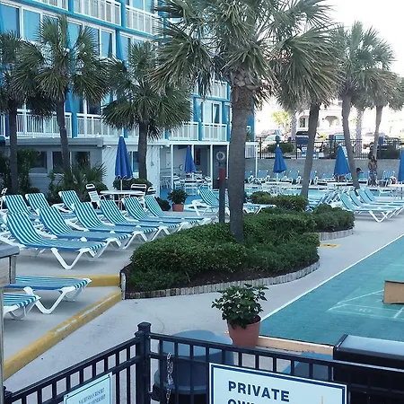 Yachtsman Resort-3