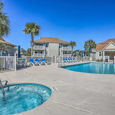 Walk To Beach: North Myrtle Condo!-2