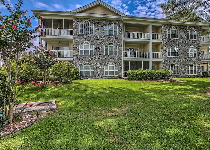 Lovely Myrtle Beach Condo: 4 Mi To Boardwalk!