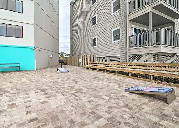 Pet friendly Murrells Inlet Condo W/ Ocean Views & Pool Access! Myrtle Beach